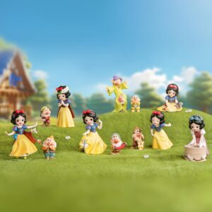 Disney Snow White Classic Series Figures